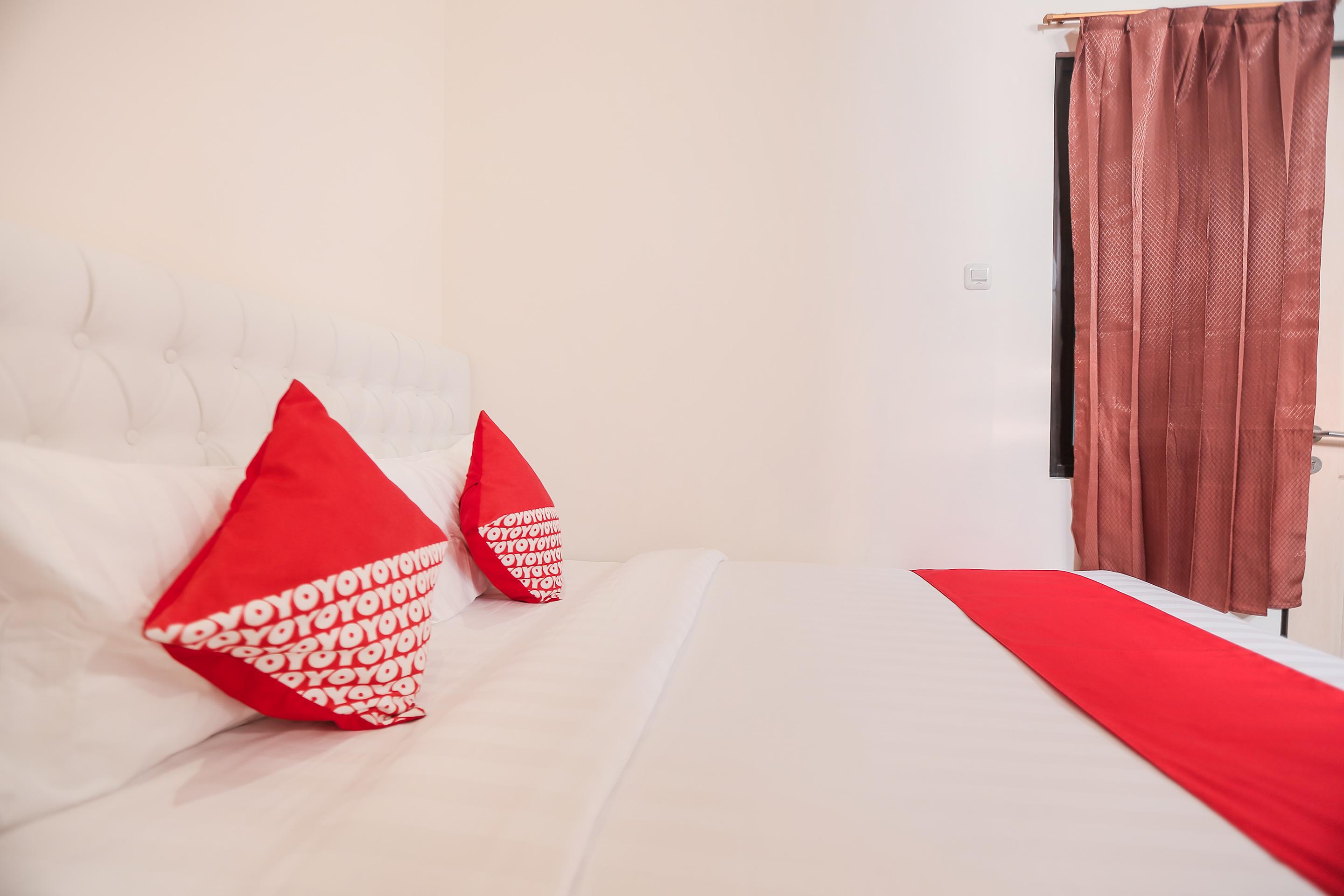 Super Oyo Capital O 141 Fatmawati Cozy Residence Джакарта Экстерьер фото